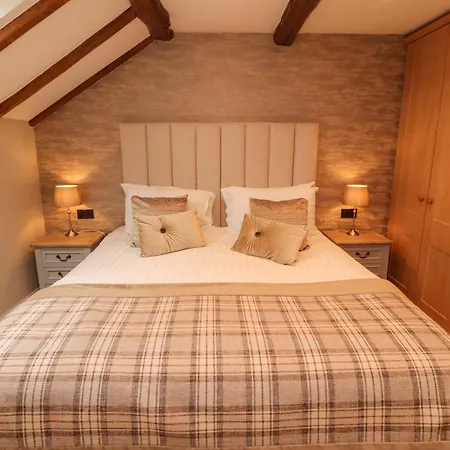 Dom wakacyjny Durham Bridge Barn Crosthwaite